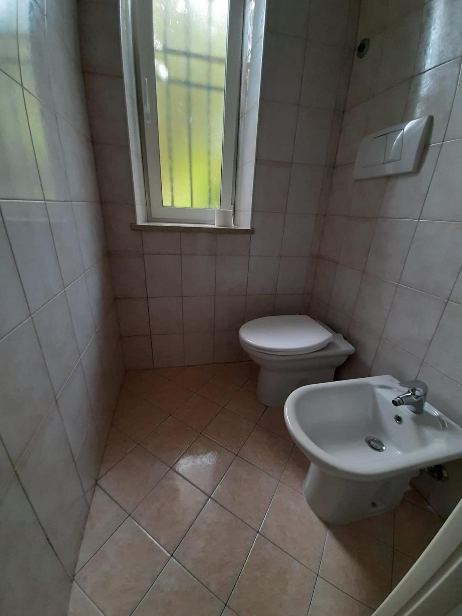 Apartment With Lovely Garden Верона Экстерьер фото